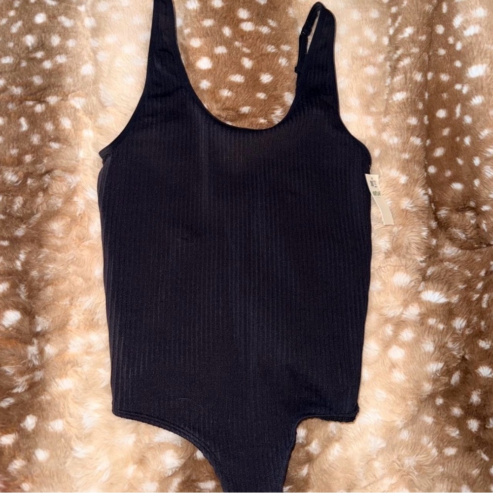 aerie Black Ribbed Scoop Bodysuit - Picture 2 of 3
